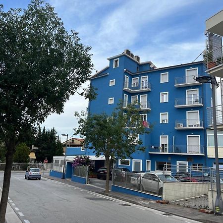 Hotel Belvedere Porto SantʼElpidio Eksteriør billede