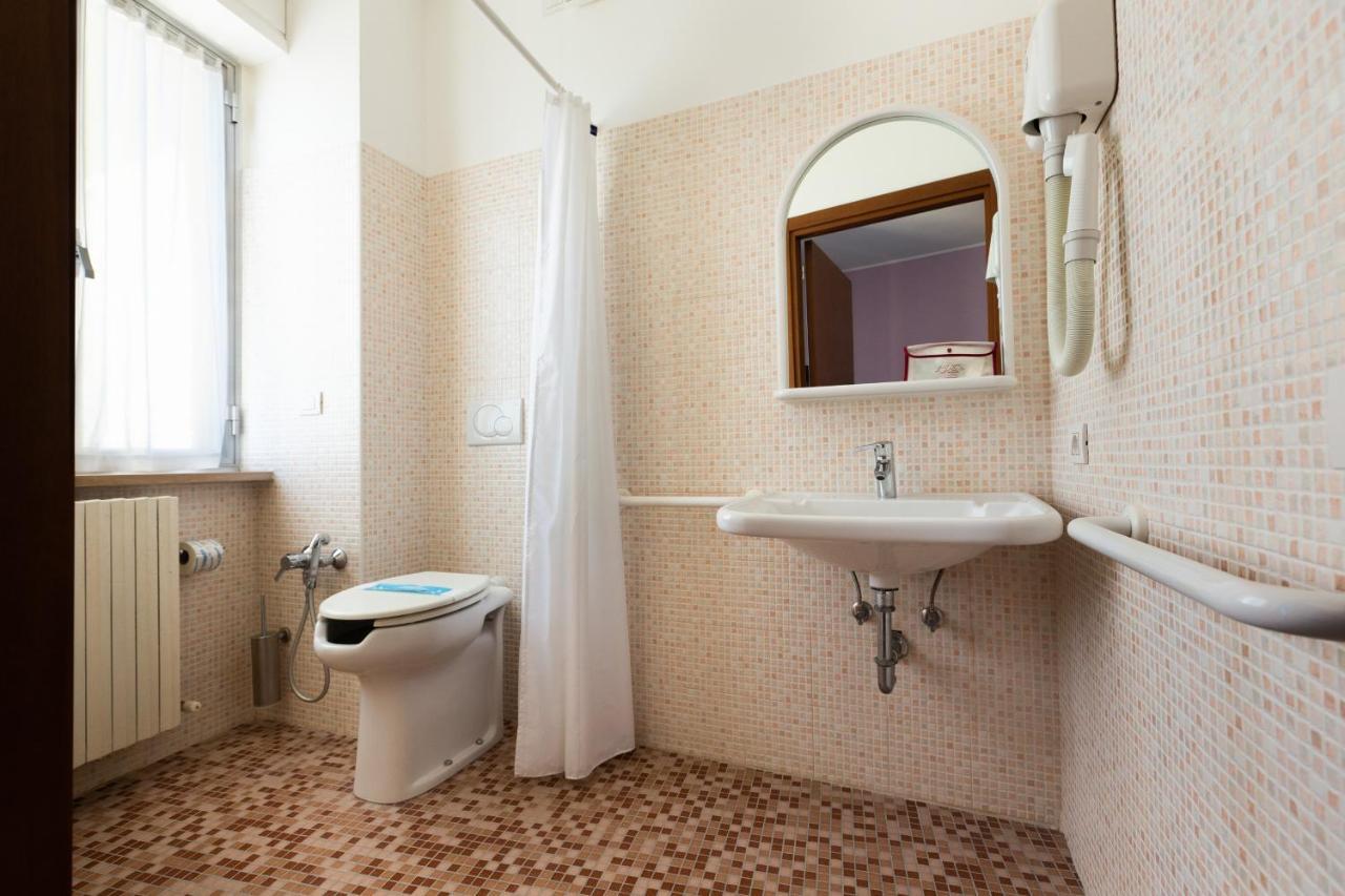 Hotel Belvedere Porto SantʼElpidio Eksteriør billede